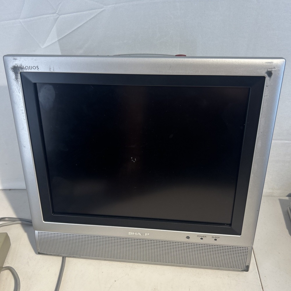 Sharp Aquos LC-13E1U 13 LCD TV Portable Stereo Retro Gaming Stand- No Remote